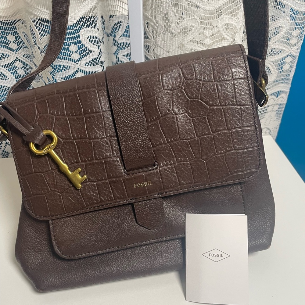 Fossil Brown Croc-Embossed Leather Crossbody Bag - Picture 7 of 13